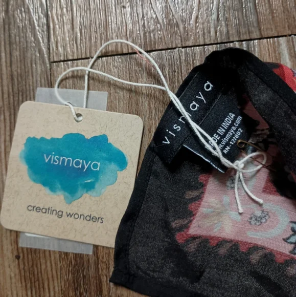 Vismaya Rhapsody Scarf NWT - Picture 4 of 5